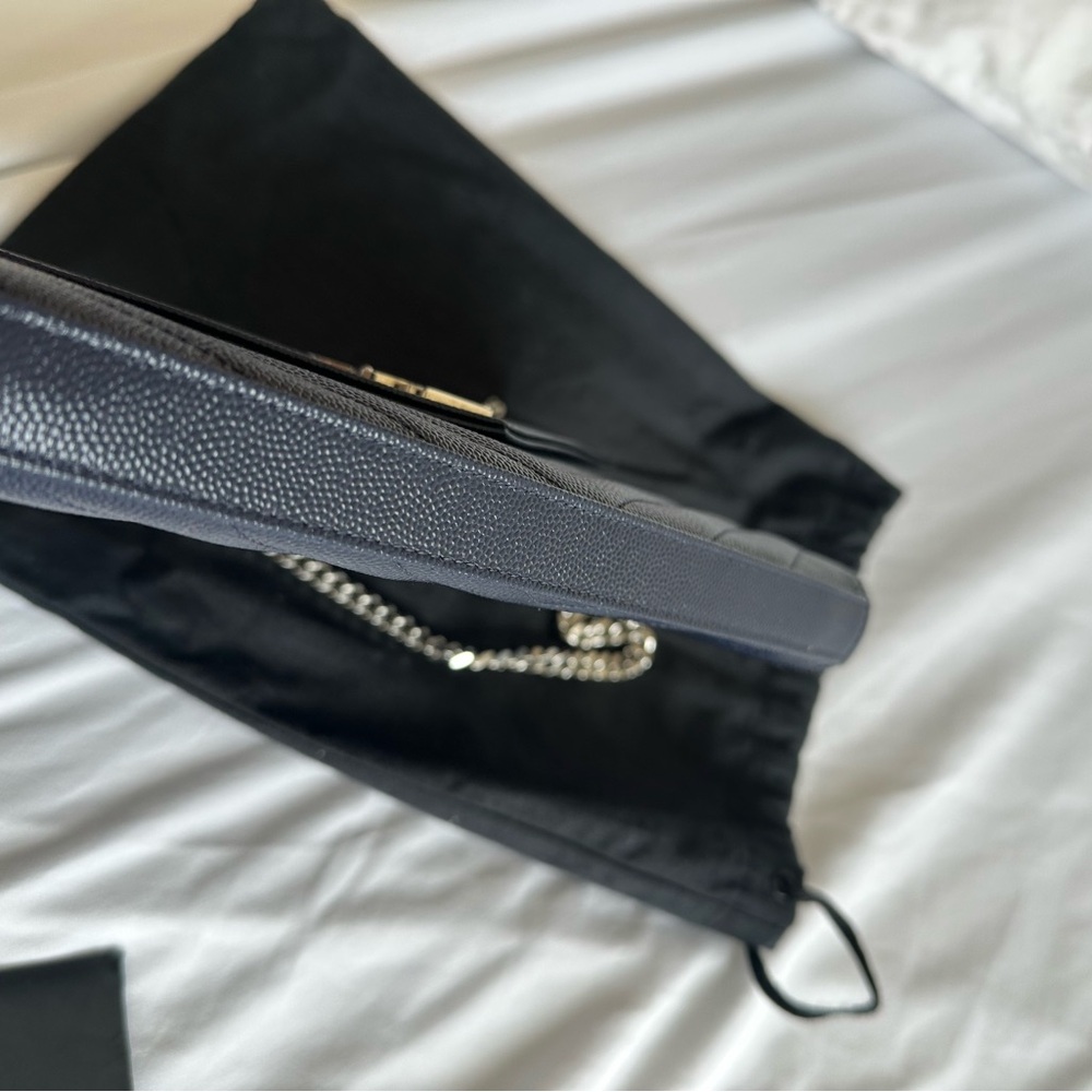 SAINT LAURENT CASSANDRA CROSSBODY SHOULDER BAG / NAVY WITH SILVER HARDWARE - Picture 5 of 6